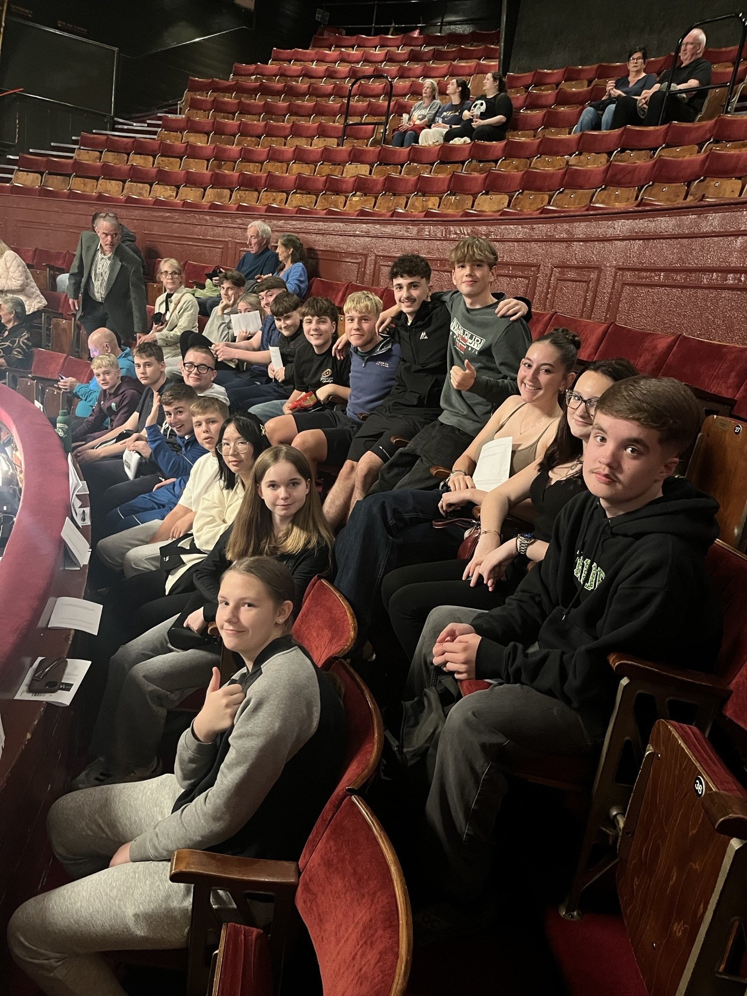 Year 11 Drama Theatre Trip War Horse 1